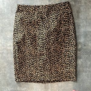 Never worn J Crew Cheetah Print skirt size 2